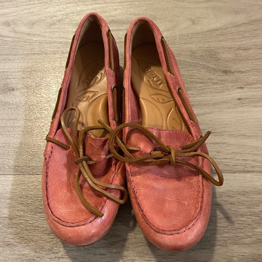 BORN, women's pink leather, brown tied slip on casual comfort loafers size 7